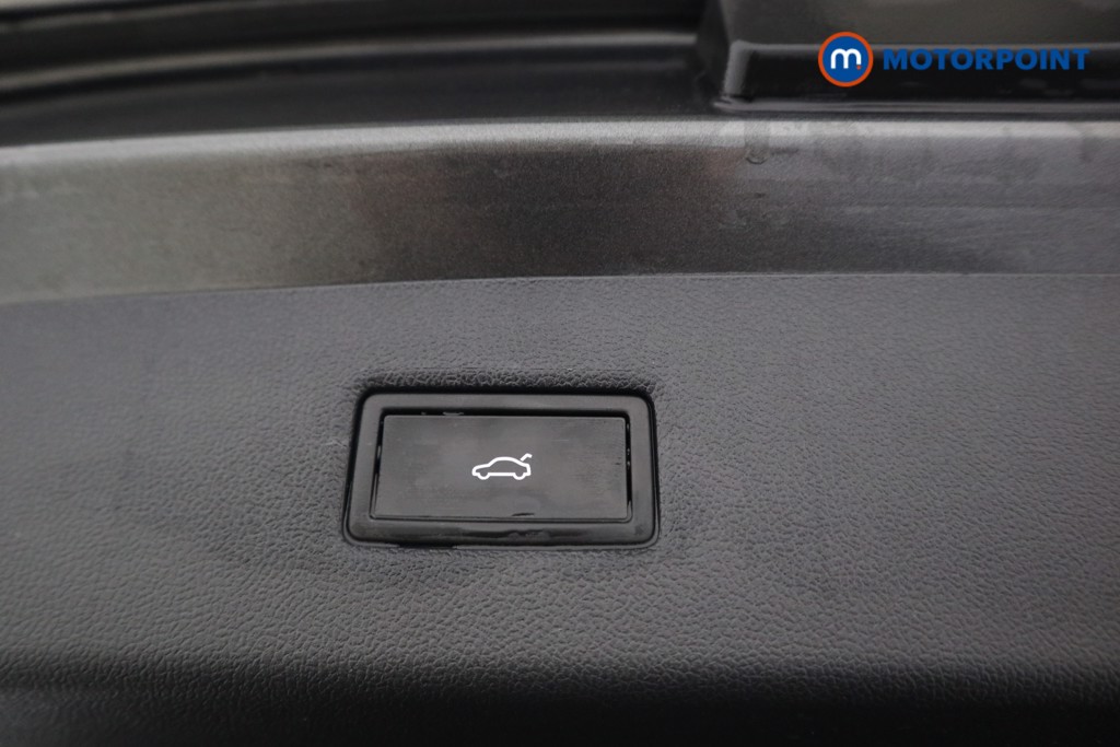 Ford Explorer Premium Automatic Electric SUV - Stock Number (1592191) - 20th supplementary image