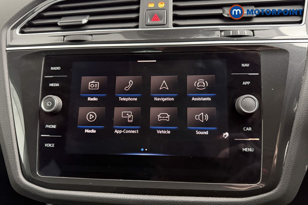 Volkswagen Tiguan Life Automatic Petrol SUV - Stock Number (1592834) - 7th supplementary image