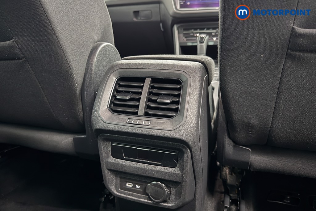 Volkswagen Tiguan Life Automatic Petrol SUV - Stock Number (1592834) - 26th supplementary image