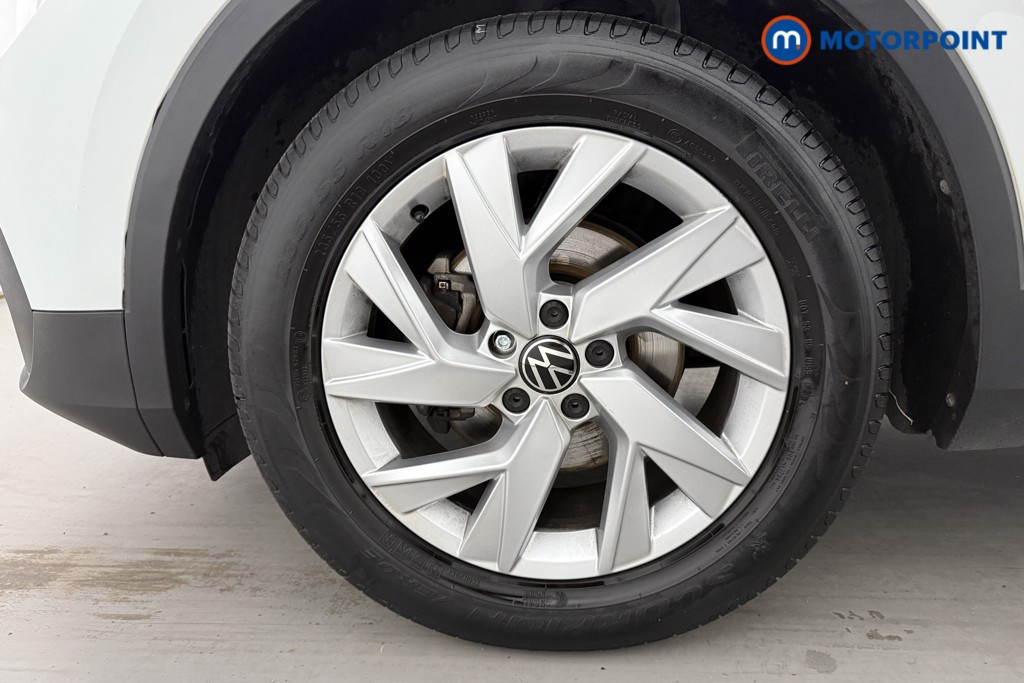 Volkswagen Tiguan Life Automatic Petrol SUV - Stock Number (1592834) - 33rd supplementary image