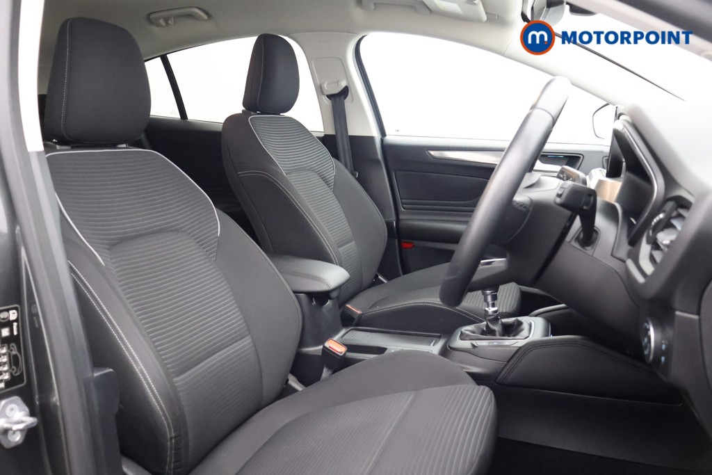 Ford Focus Titanium Manual Petrol Hatchback - Stock Number (1592980) - 12th supplementary image
