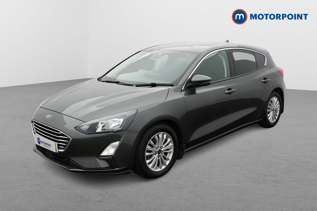 Ford Focus Titanium Manual Petrol Hatchback - Stock Number (1592980) - Passenger side front corner