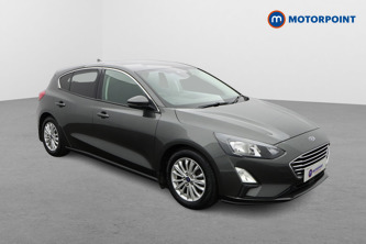Ford Focus Titanium Manual Petrol Hatchback - Stock Number (1592980) - Drivers side front corner