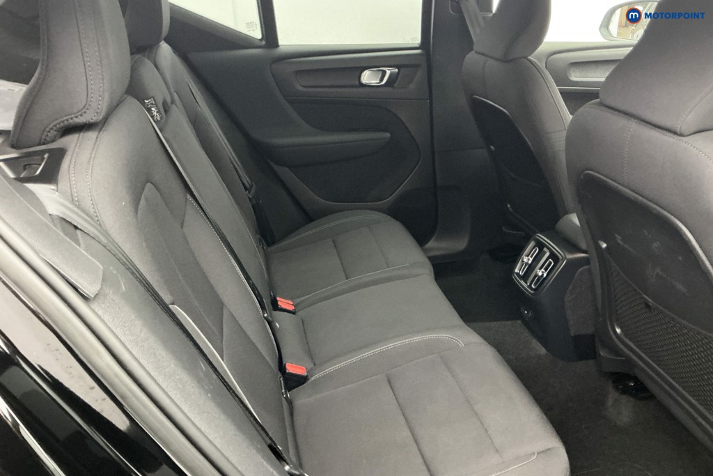Volvo Xc40 Core Automatic Electric SUV - Stock Number (1593434) - 4th supplementary image