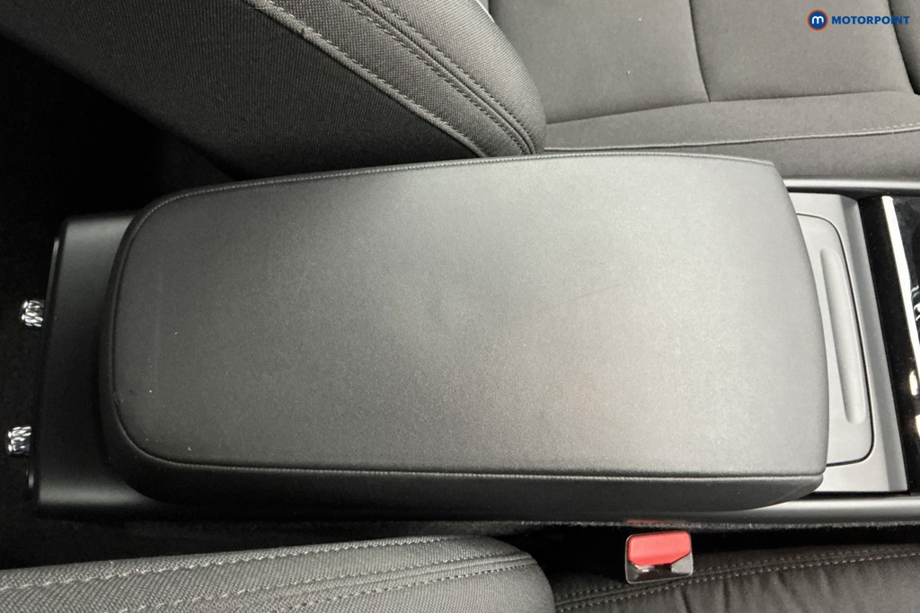 Volvo Xc40 Core Automatic Electric SUV - Stock Number (1593434) - 12th supplementary image