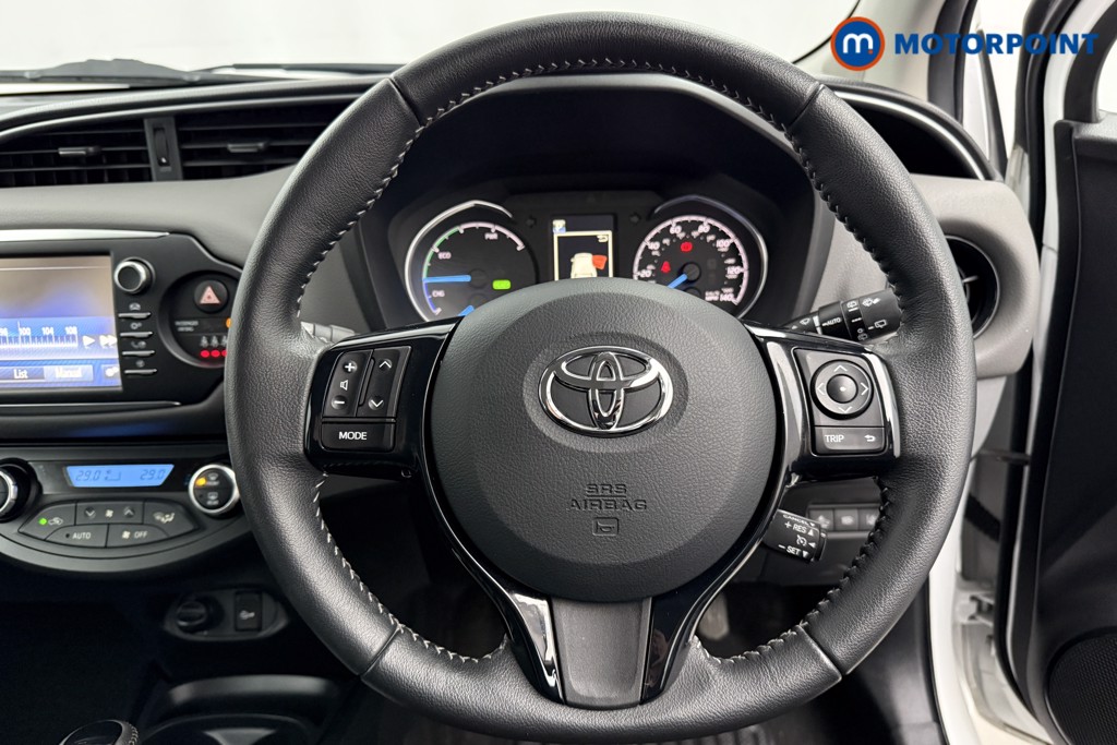 Toyota Yaris Icon Automatic Petrol-Electric Hybrid Hatchback - Stock Number (1593622) - 3rd supplementary image