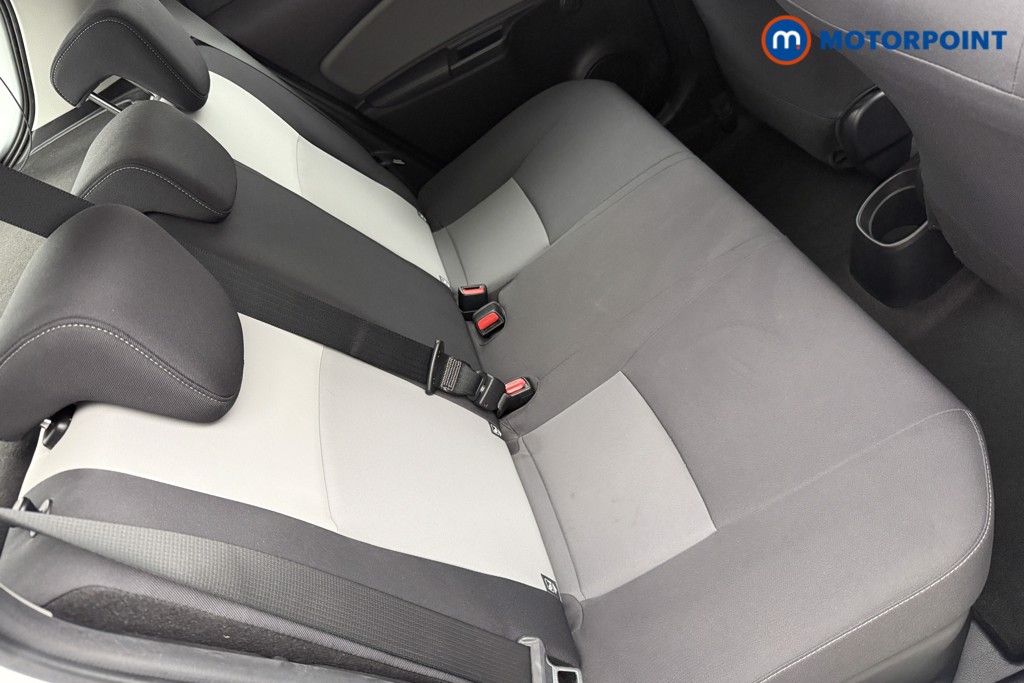 Toyota Yaris Icon Automatic Petrol-Electric Hybrid Hatchback - Stock Number (1593622) - 25th supplementary image