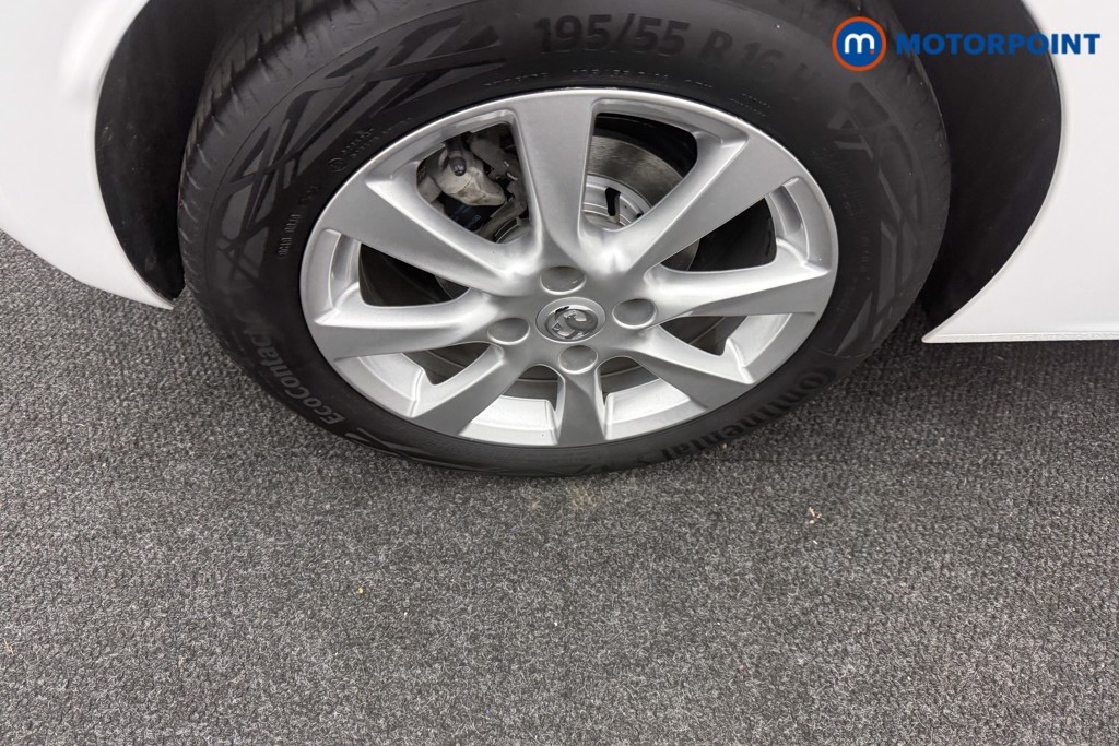 Vauxhall Corsa Design Automatic Petrol Hatchback - Stock Number (1593952) - 5th supplementary image