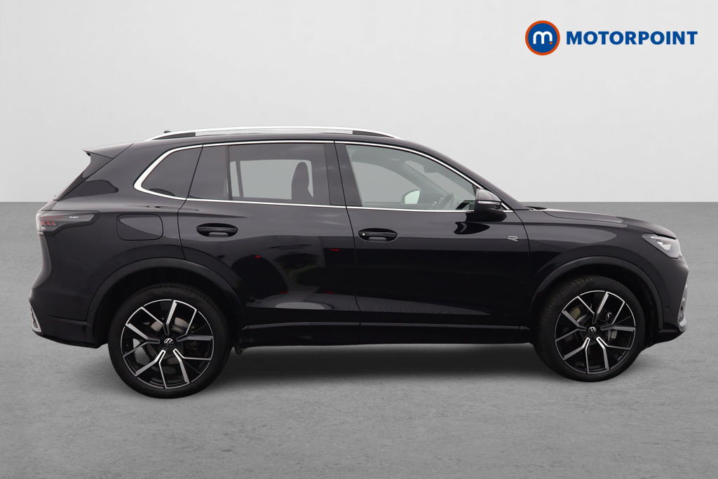 Volkswagen Tiguan R-Line Automatic Petrol Plug-In Hybrid SUV - Stock Number (1593994) - Drivers side