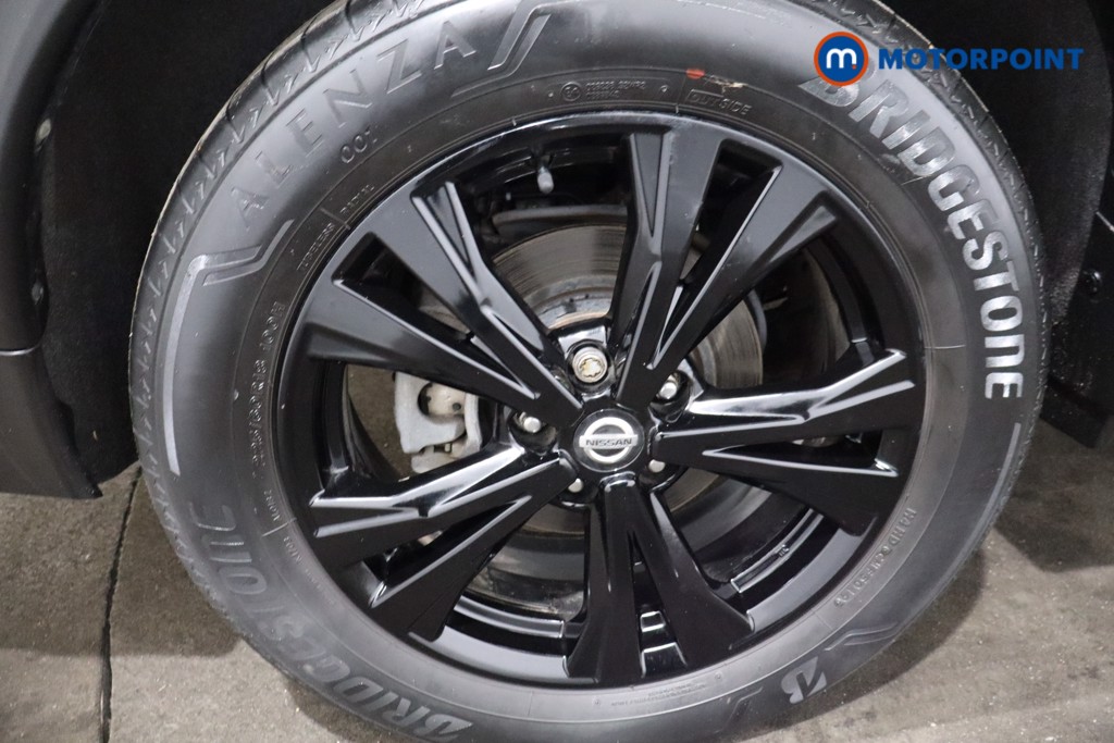 Nissan X-Trail N-Tec Manual Diesel SUV - Stock Number (1594130) - 9th supplementary image