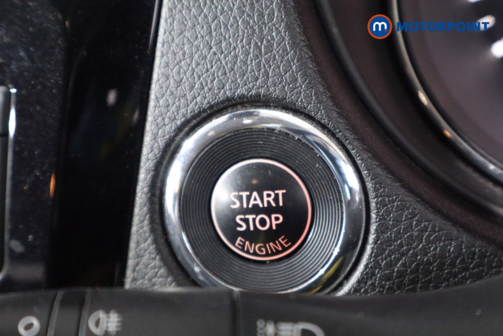 Nissan X-Trail N-Tec Manual Diesel SUV - Stock Number (1594130) - 13th supplementary image