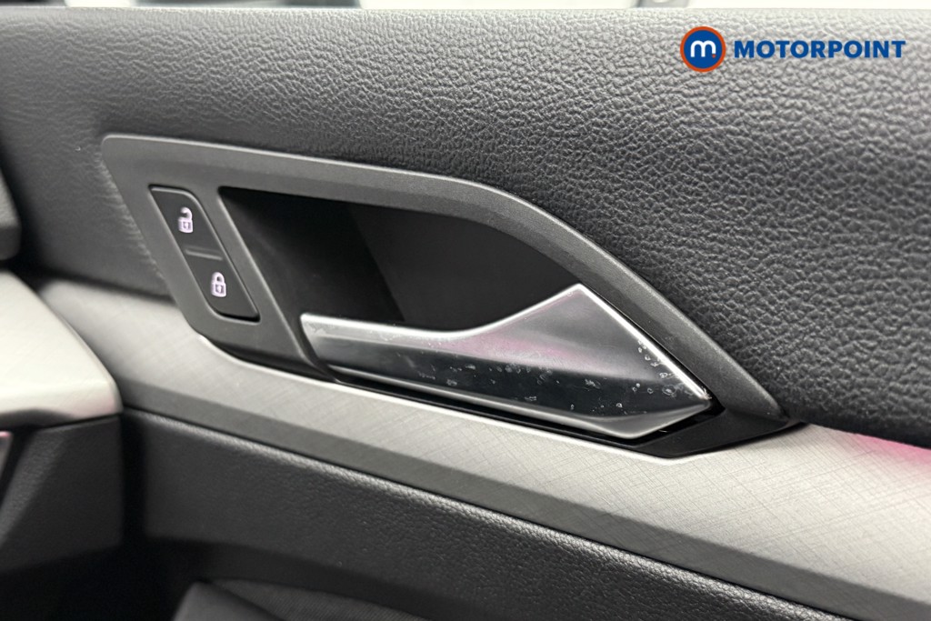 Volkswagen Golf Life Manual Petrol Hatchback - Stock Number (1594234) - 35th supplementary image