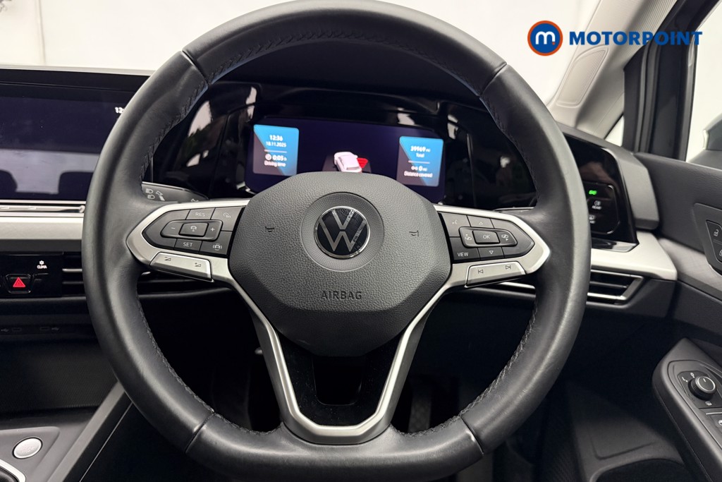 Volkswagen Golf Life Manual Petrol Hatchback - Stock Number (1594552) - 5th supplementary image