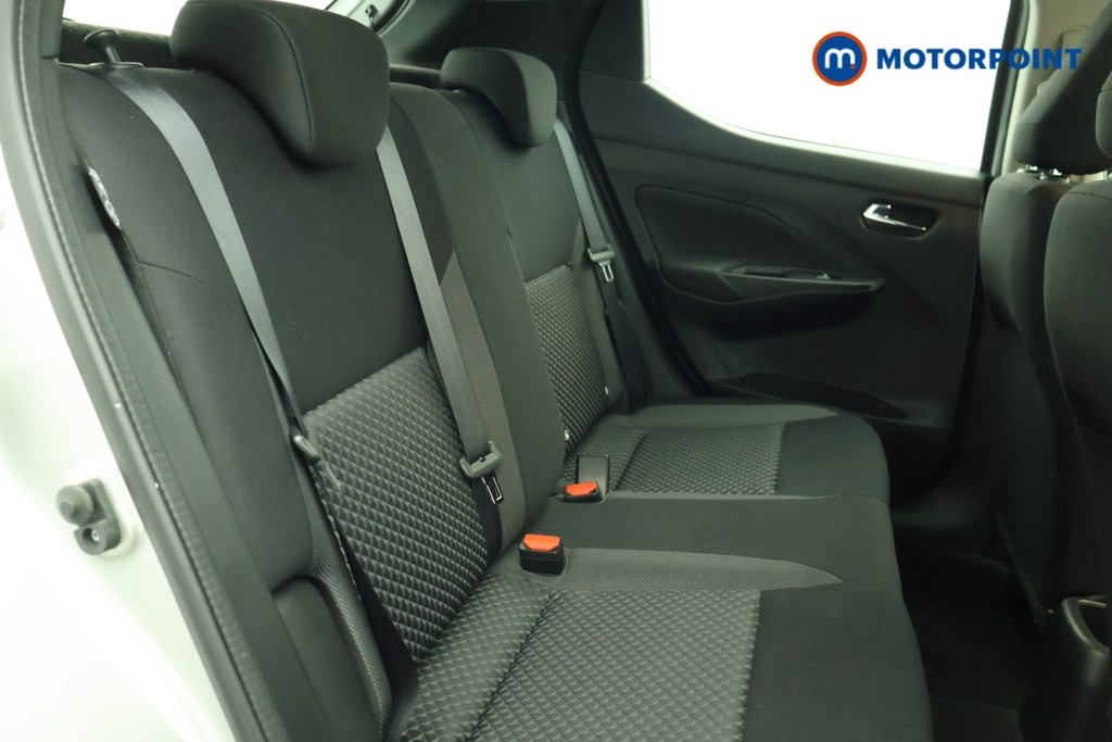 Nissan Micra Acenta Manual Petrol Hatchback - Stock Number (1594639) - 17th supplementary image