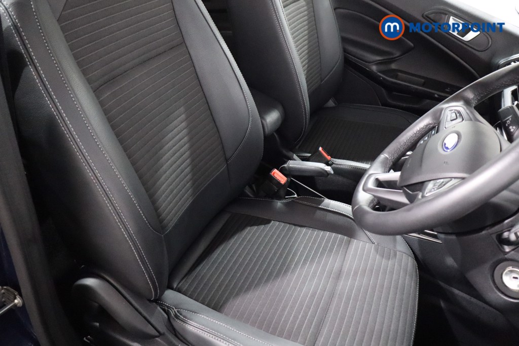 Ford Ecosport Titanium Manual Petrol SUV - Stock Number (1594684) - 24th supplementary image