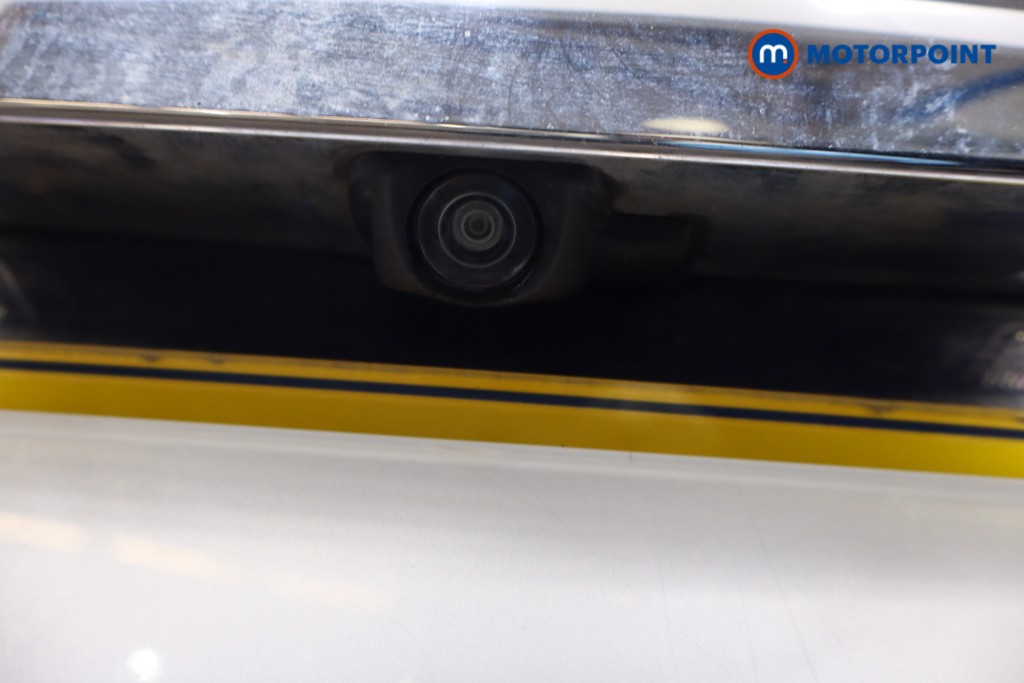 Ford Ecosport Titanium Manual Petrol SUV - Stock Number (1594684) - 35th supplementary image