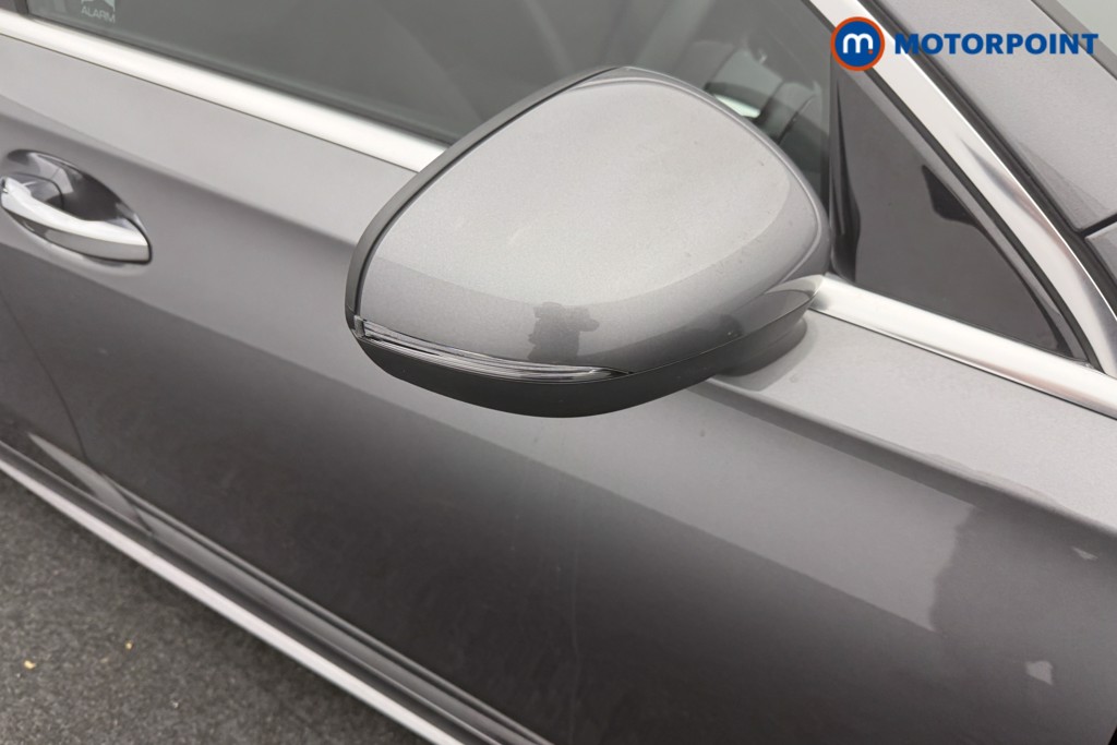 Mercedes-Benz A Class Amg Line Automatic Petrol Hatchback - Stock Number (1594761) - 23rd supplementary image