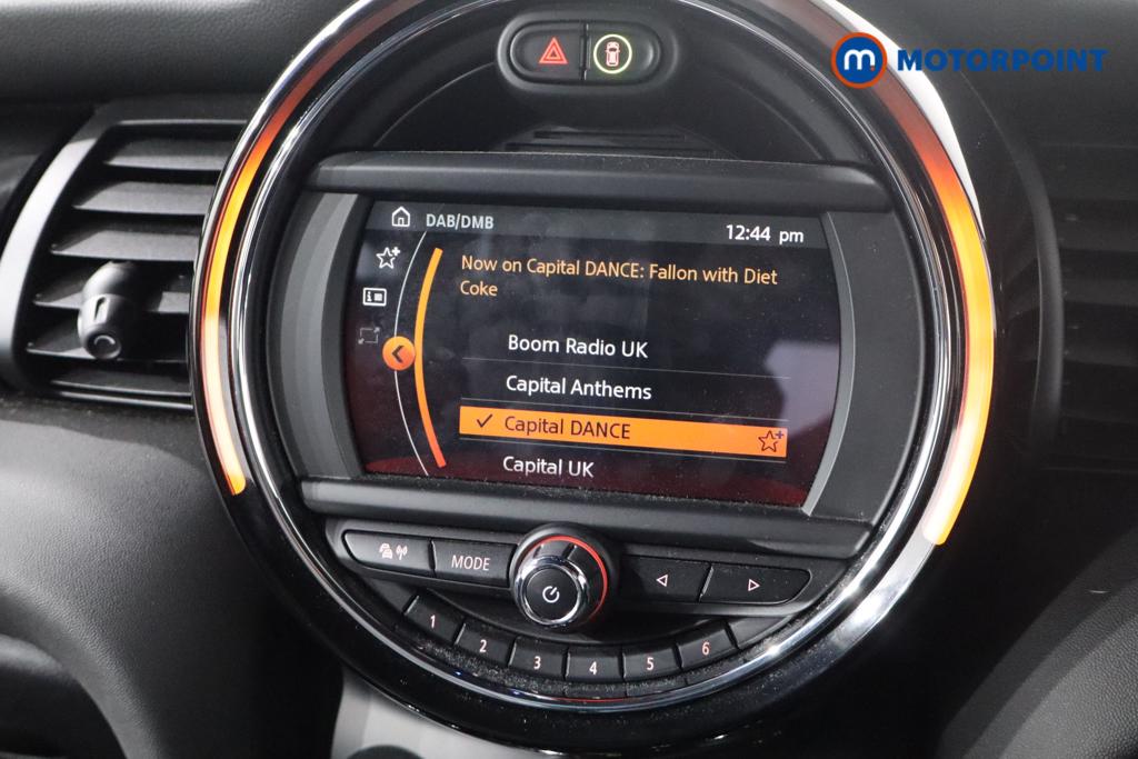 Mini Hatchback Cooper S Level 2 Automatic Electric Hatchback - Stock Number (1594995) - 8th supplementary image