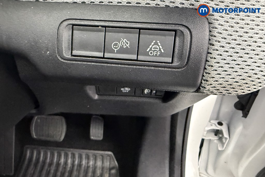 Citroen C3 Plus Automatic Electric Hatchback - Stock Number (1595002) - 10th supplementary image