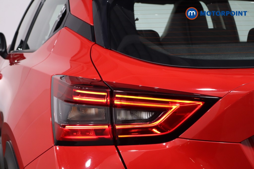 Nissan Juke Acenta Automatic Petrol SUV - Stock Number (1595128) - 32nd supplementary image