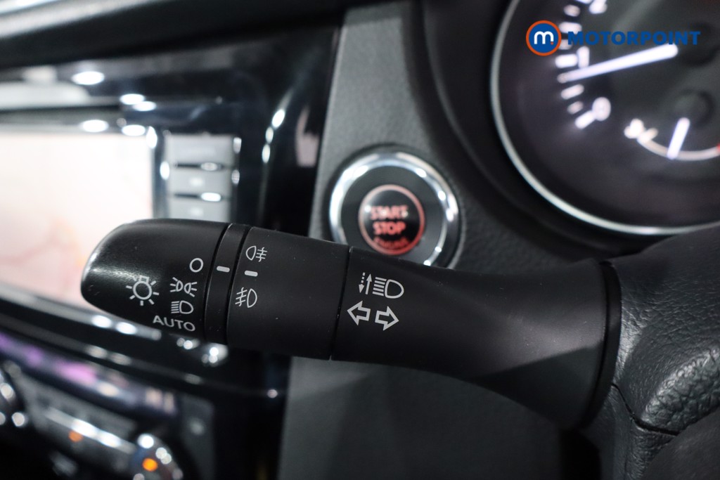 Nissan Qashqai N-Connecta Manual Petrol SUV - Stock Number (1595133) - 18th supplementary image
