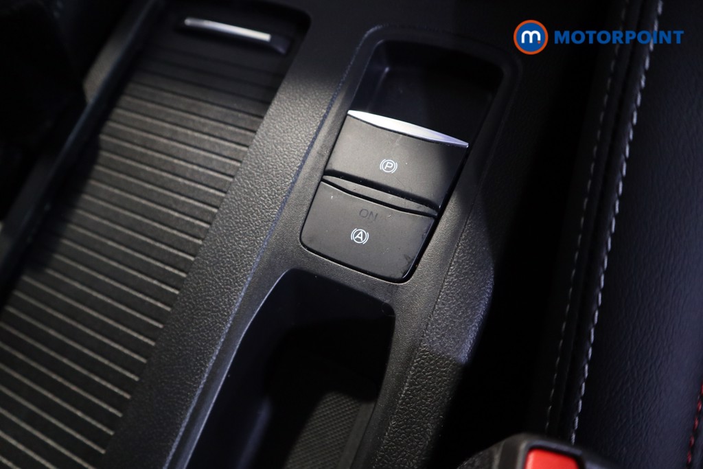 Ford Focus St-Line Vignale Manual Petrol Hatchback - Stock Number (1595244) - 10th supplementary image