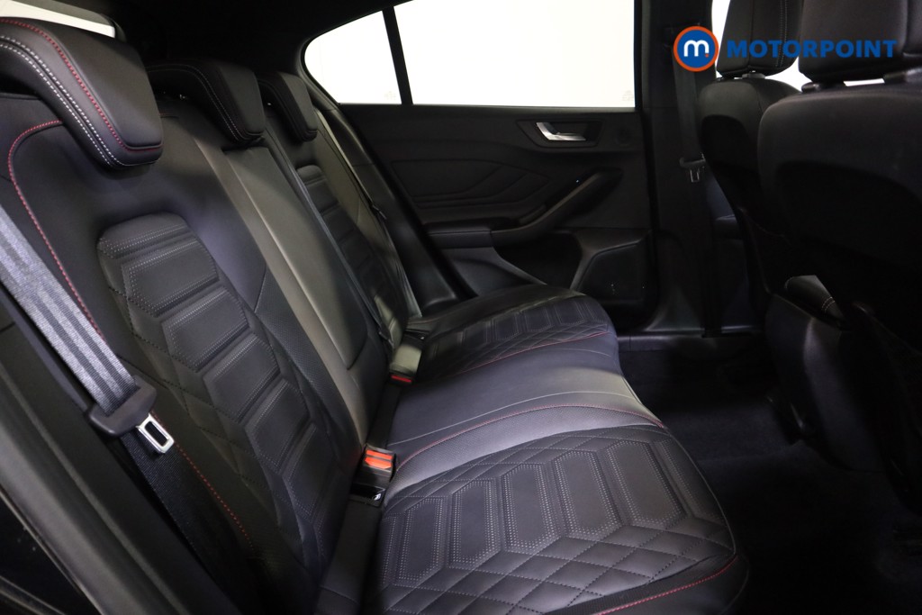 Ford Focus St-Line Vignale Manual Petrol Hatchback - Stock Number (1595244) - 16th supplementary image