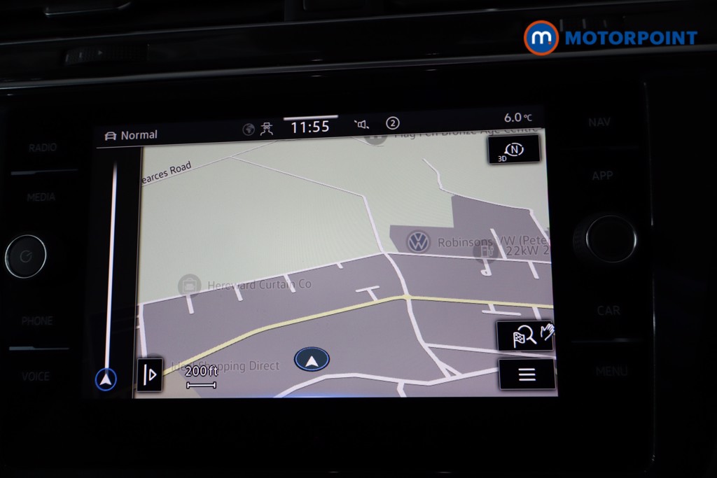 Volkswagen Tiguan R-Line Automatic Petrol SUV - Stock Number (1595283) - 2nd supplementary image