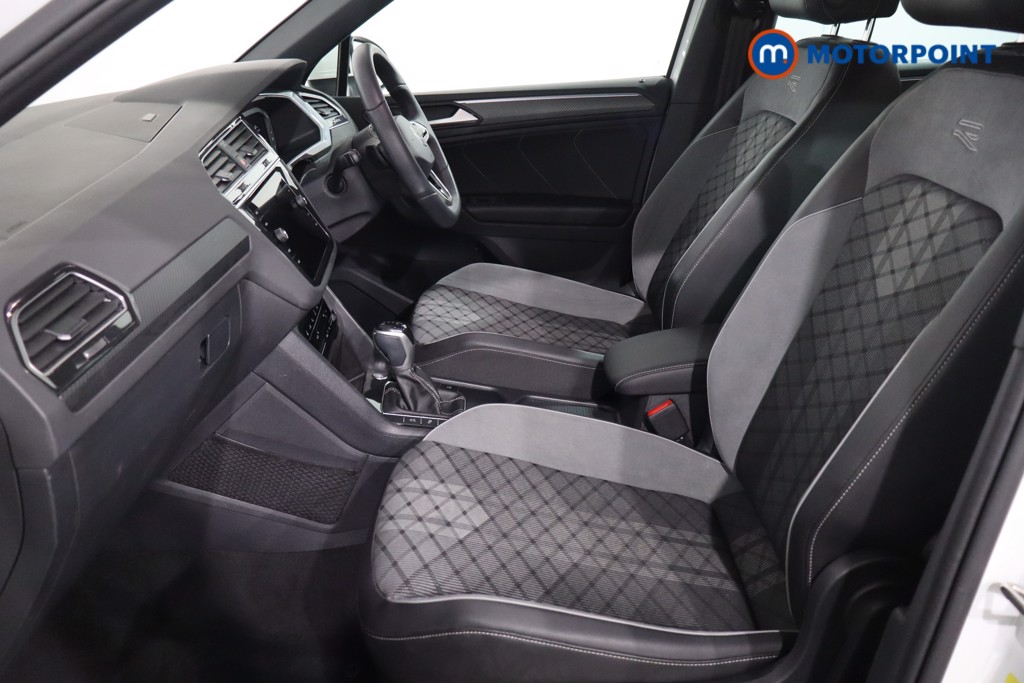 Volkswagen Tiguan R-Line Automatic Petrol SUV - Stock Number (1595283) - 4th supplementary image
