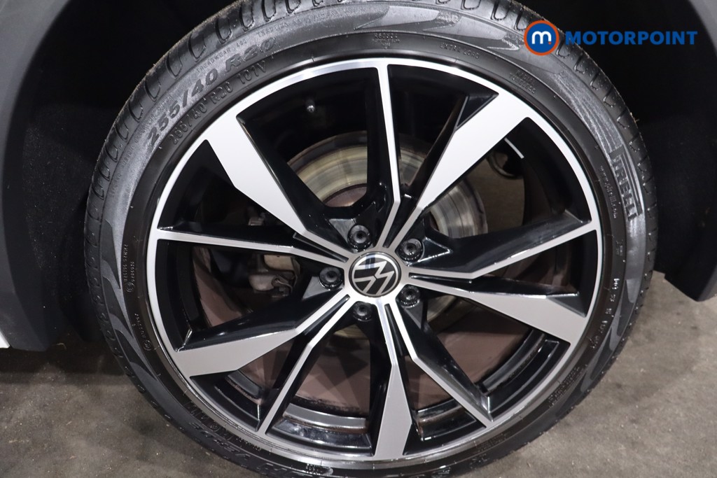 Volkswagen Tiguan R-Line Automatic Petrol SUV - Stock Number (1595283) - 12th supplementary image