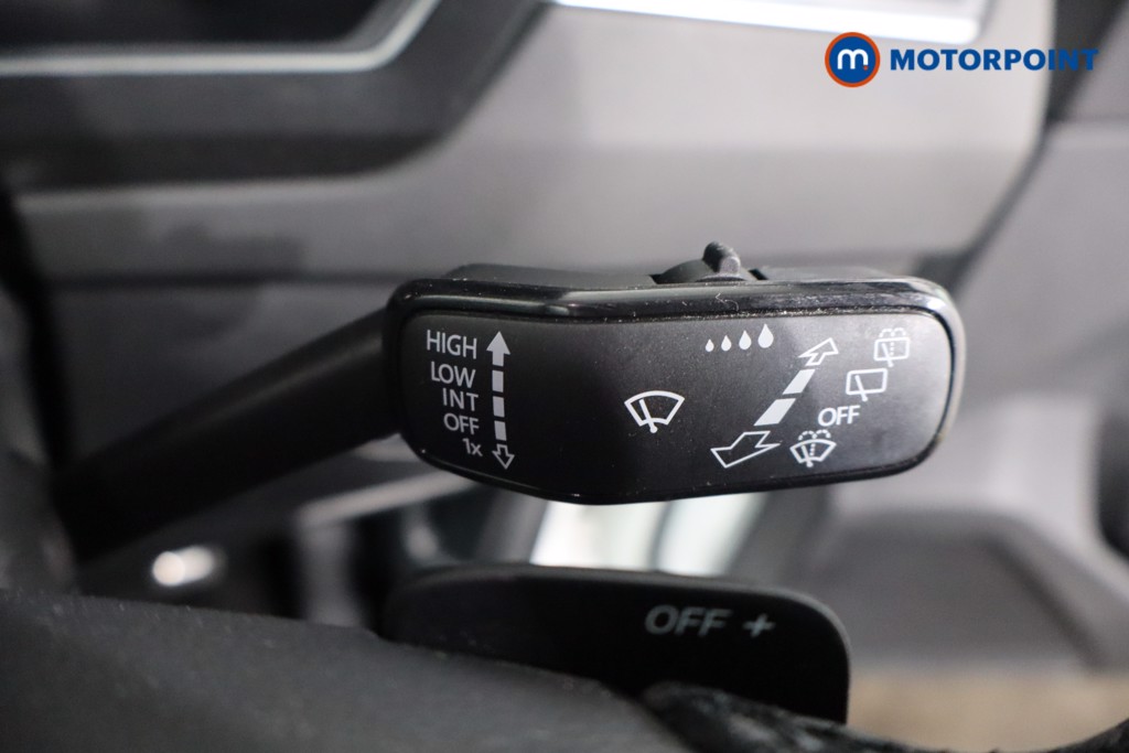 Volkswagen Tiguan R-Line Automatic Petrol SUV - Stock Number (1595283) - 18th supplementary image