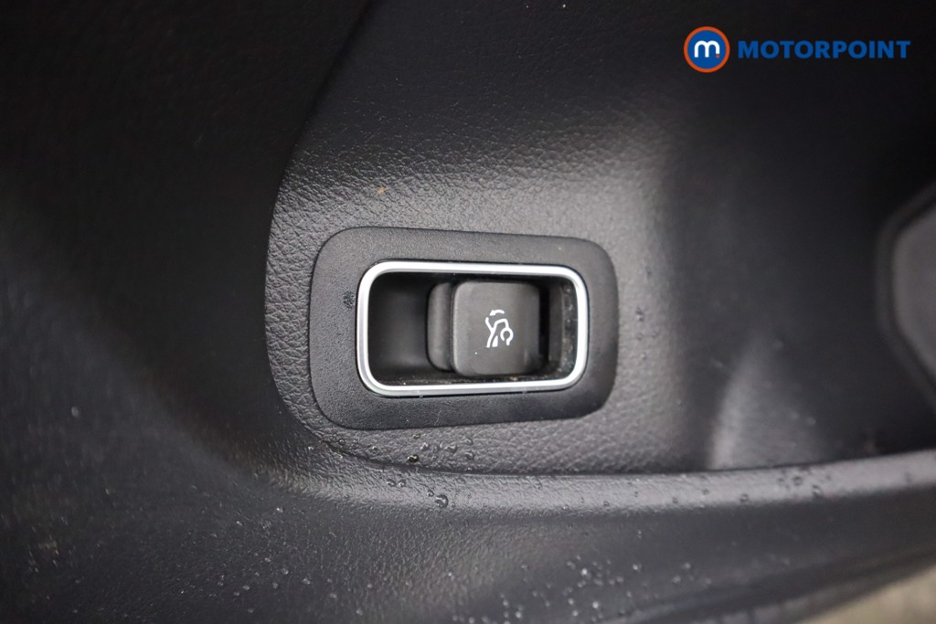 Mercedes-Benz CLA Amg Line Automatic Petrol Coupe - Stock Number (1595431) - 22nd supplementary image