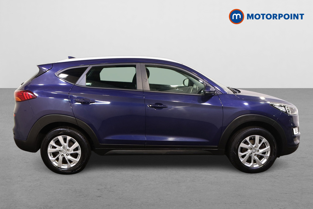 Hyundai Tucson Se Nav Manual Petrol SUV - Stock Number (1595434) - Drivers side