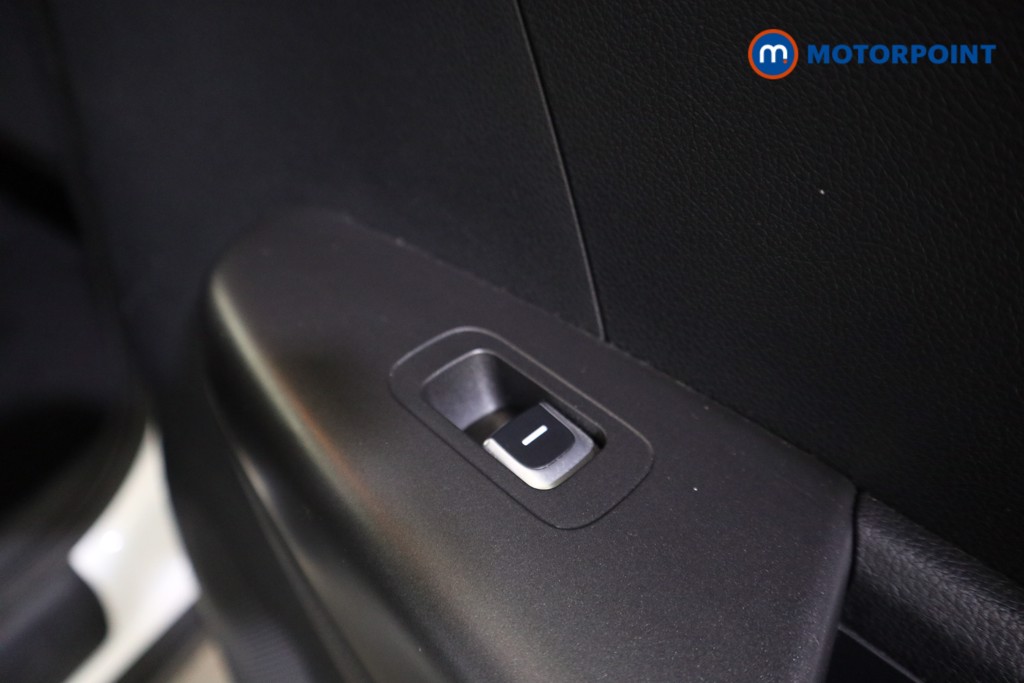 KIA Sportage 1 Manual Petrol SUV - Stock Number (1595447) - 16th supplementary image