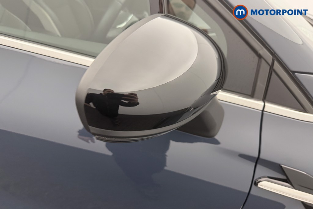 Renault Captur Techno Manual Petrol SUV - Stock Number (1595590) - 23rd supplementary image