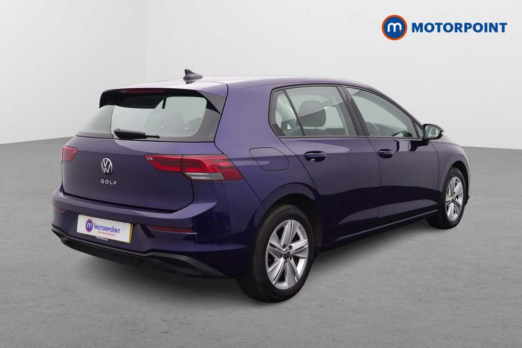 Volkswagen Golf Life Manual Diesel Hatchback - Stock Number (1595709) - Drivers side rear corner