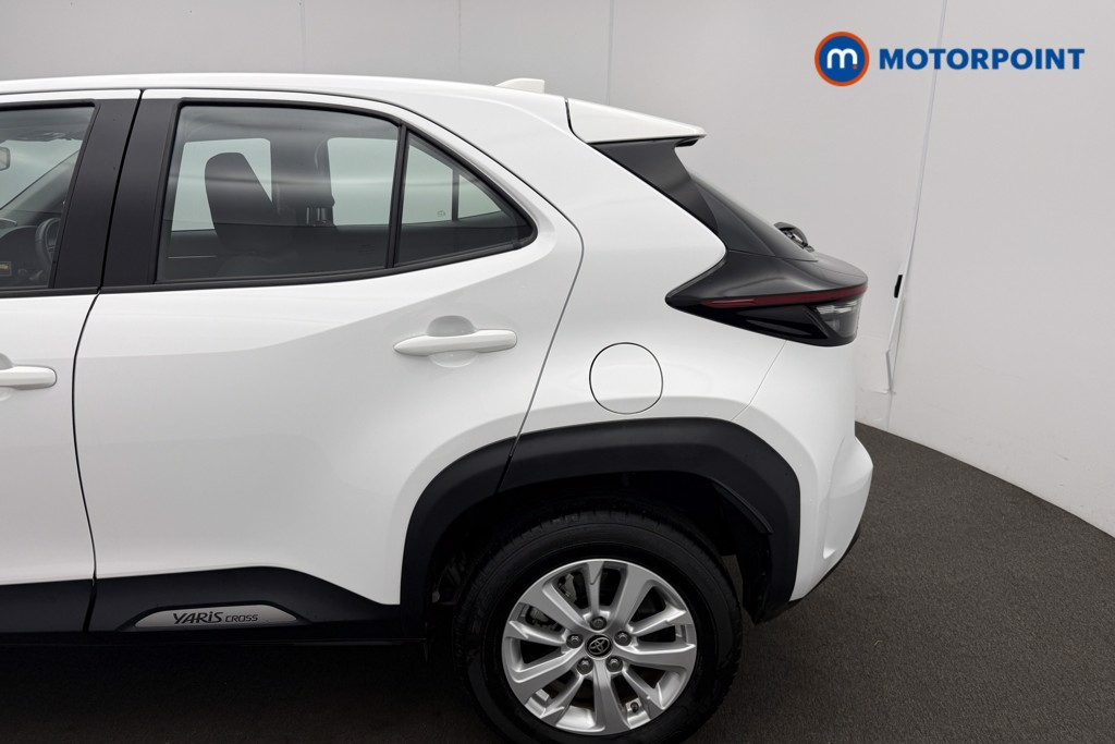 Toyota Yaris Cross Icon Automatic Petrol-Electric Hybrid Estate - Stock Number (1595718) - 4th supplementary image