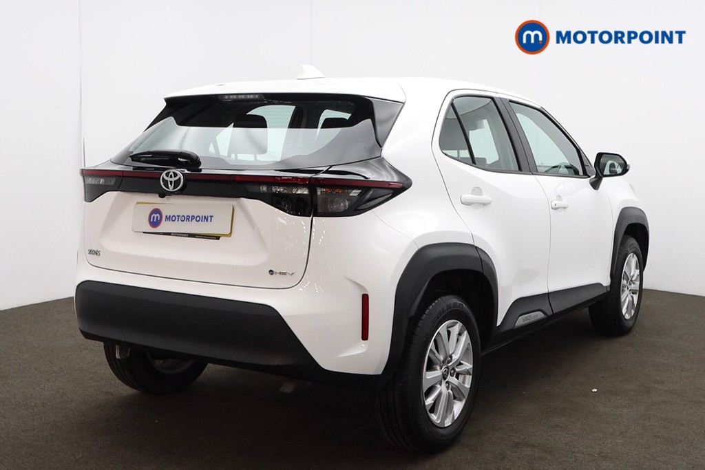 Toyota Yaris Cross Icon Automatic Petrol-Electric Hybrid Estate - Stock Number (1595718) - Drivers side rear corner