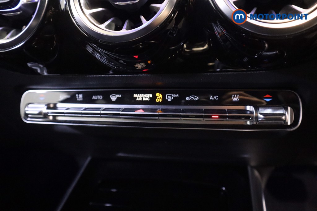 Mercedes-Benz EQA Amg Line Automatic Electric SUV - Stock Number (1595801) - 5th supplementary image