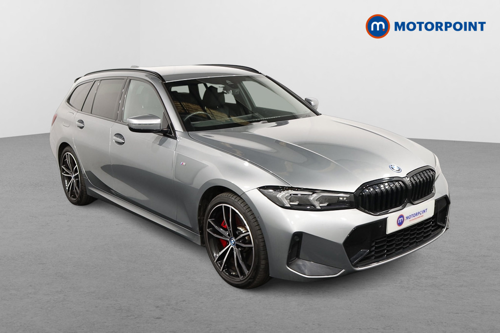 BMW 3 Series M Sport Automatic Petrol Plug-In Hybrid Estate - Stock Number (1595975) - Drivers side front corner