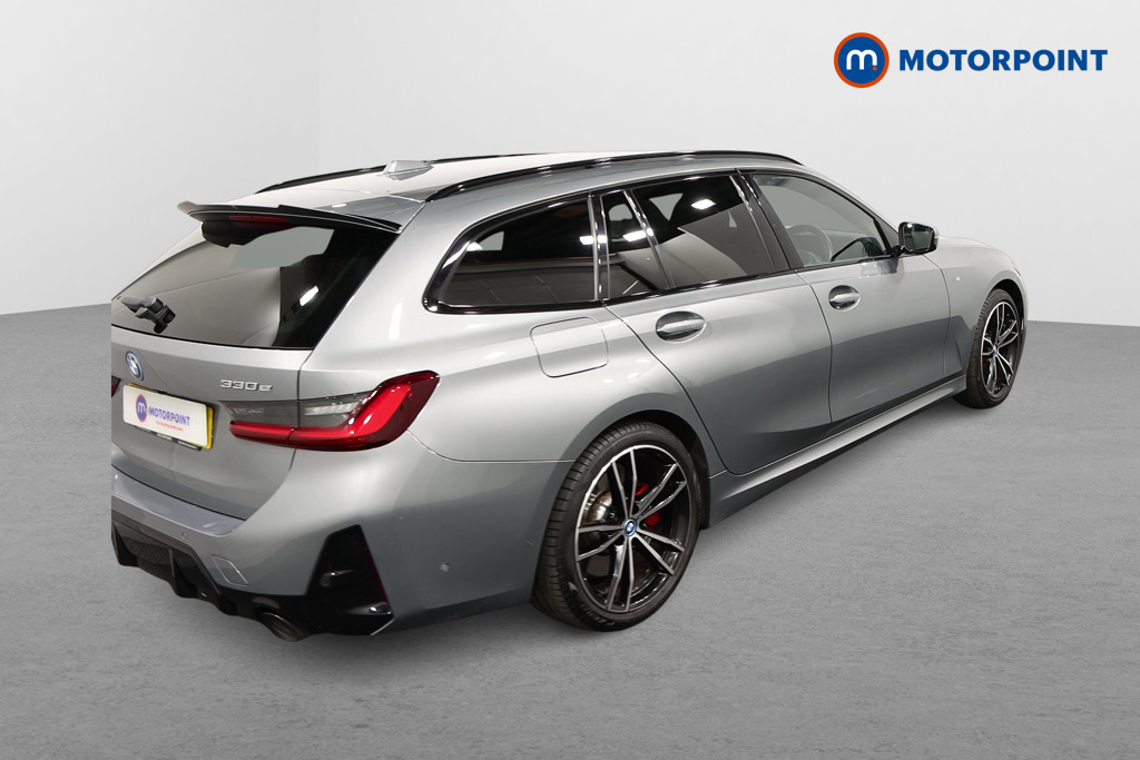 BMW 3 Series M Sport Automatic Petrol Plug-In Hybrid Estate - Stock Number (1595975) - Drivers side rear corner