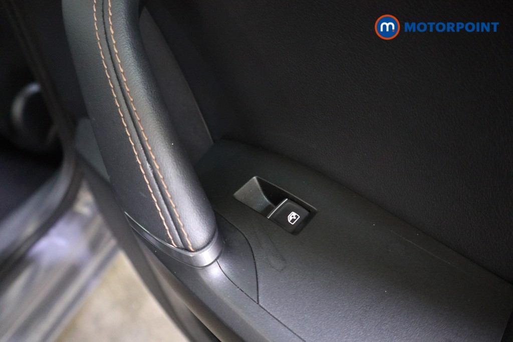 Cupra Leon VZ3 Automatic Petrol Hatchback - Stock Number (1596004) - 18th supplementary image