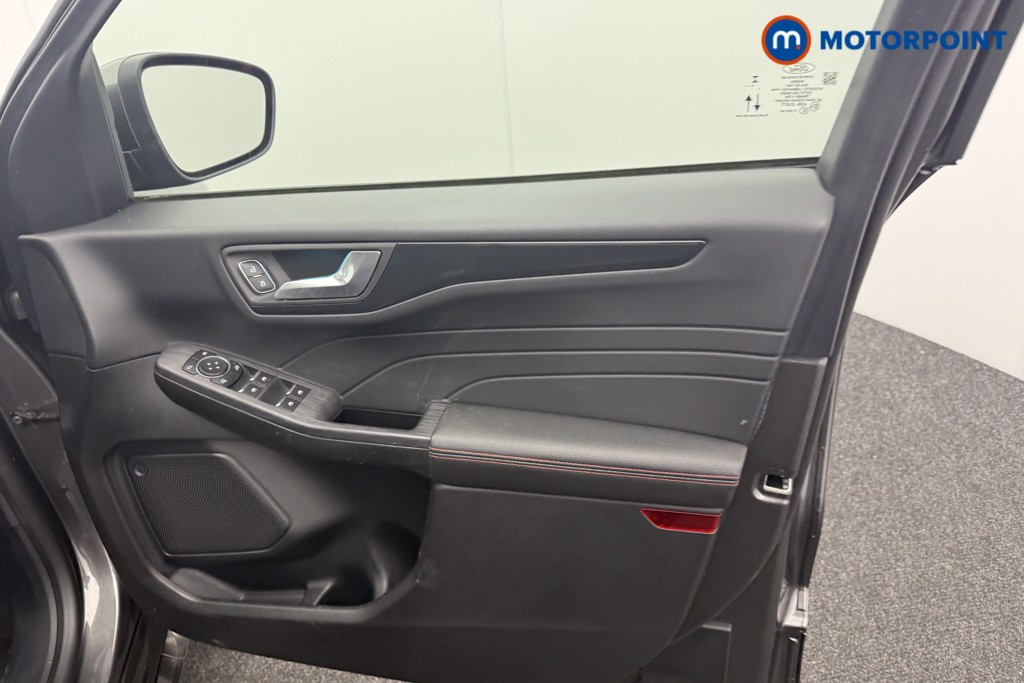 Ford Kuga St-Line X Edition Automatic Diesel SUV - Stock Number (1596029) - 8th supplementary image