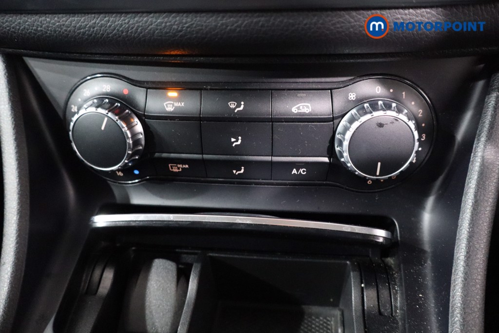 Mercedes-Benz GLA Urban Edition Automatic Petrol SUV - Stock Number (1596098) - 20th supplementary image