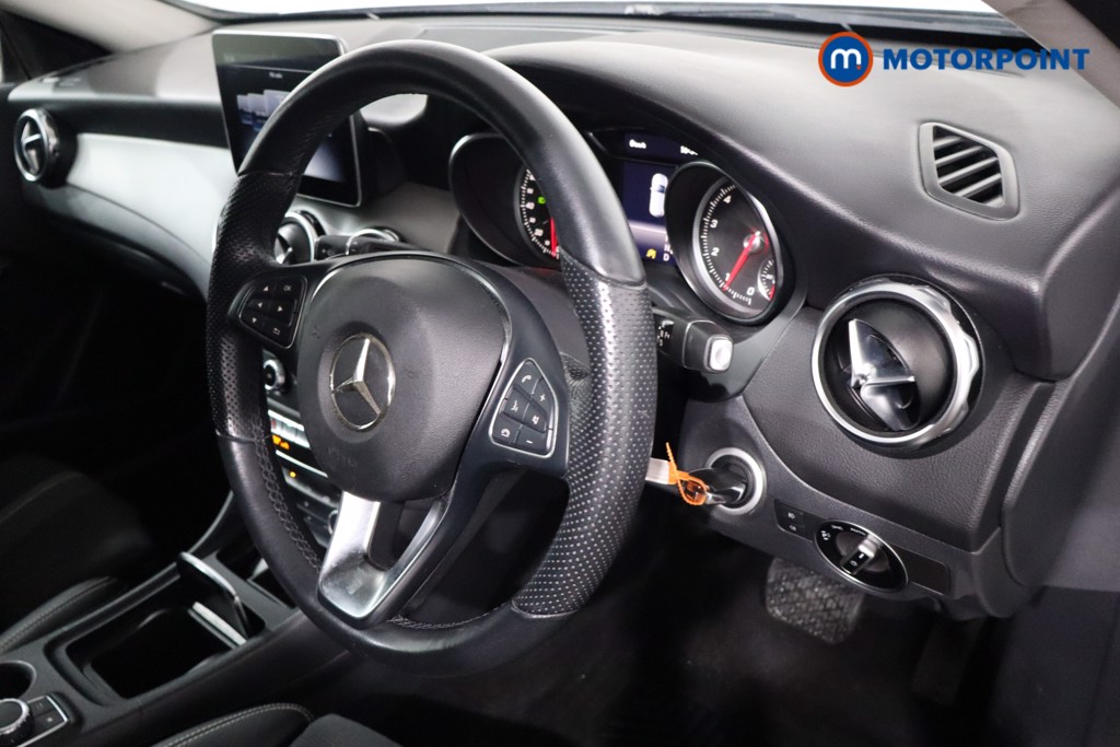 Mercedes-Benz GLA Urban Edition Automatic Petrol SUV - Stock Number (1596098) - 24th supplementary image