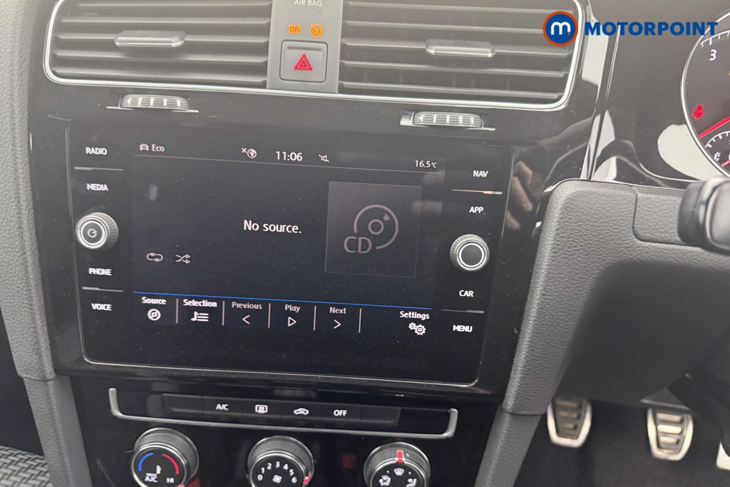 Volkswagen Golf R-Line Manual Petrol Hatchback - Stock Number (1596171) - 19th supplementary image