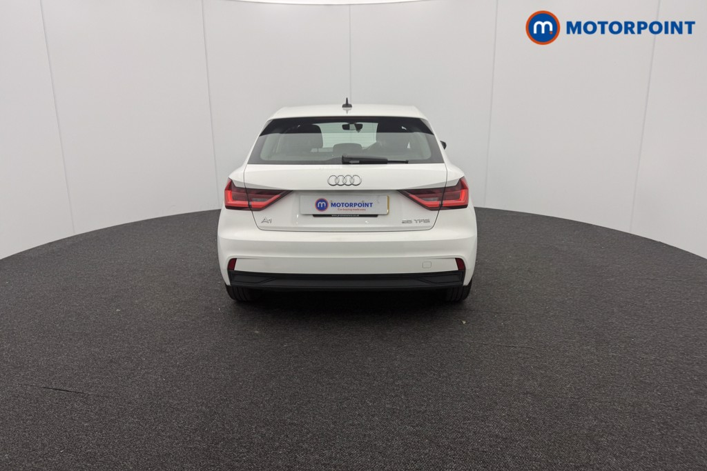 Audi A1 Technik Manual Petrol Hatchback - Stock Number (1596226) - 1st supplementary image