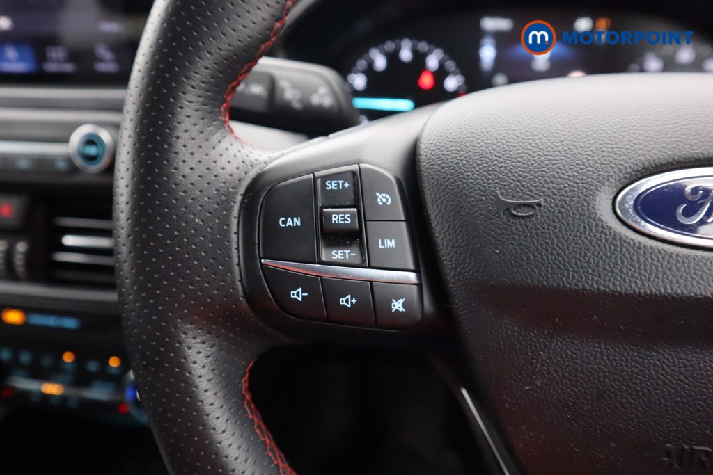Ford Focus St-Line X Manual Petrol Hatchback - Stock Number (1596336) - 3rd supplementary image