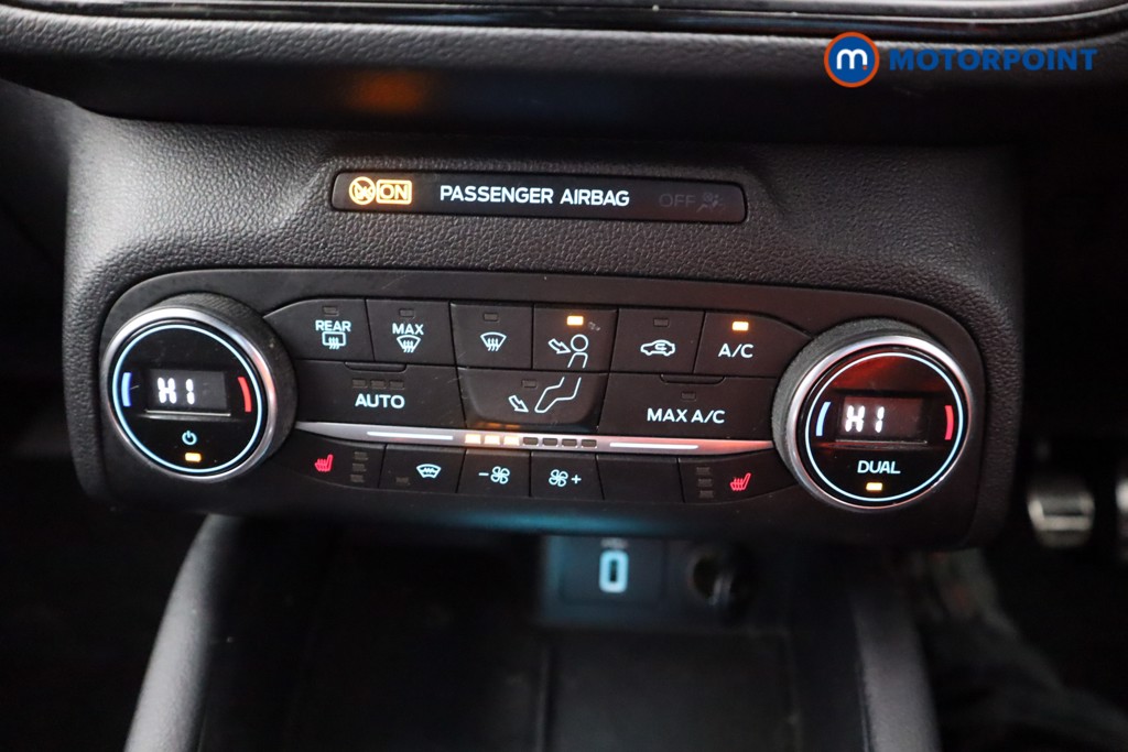 Ford Focus St-Line X Manual Petrol Hatchback - Stock Number (1596336) - 11th supplementary image