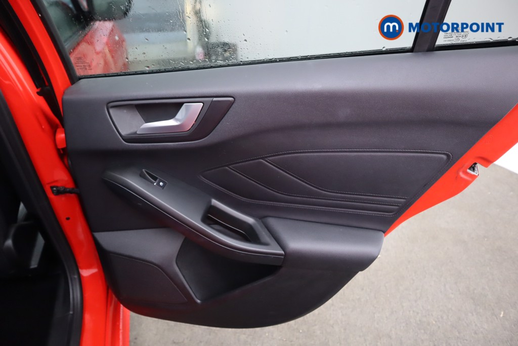 Ford Focus St-Line X Manual Petrol Hatchback - Stock Number (1596336) - 26th supplementary image